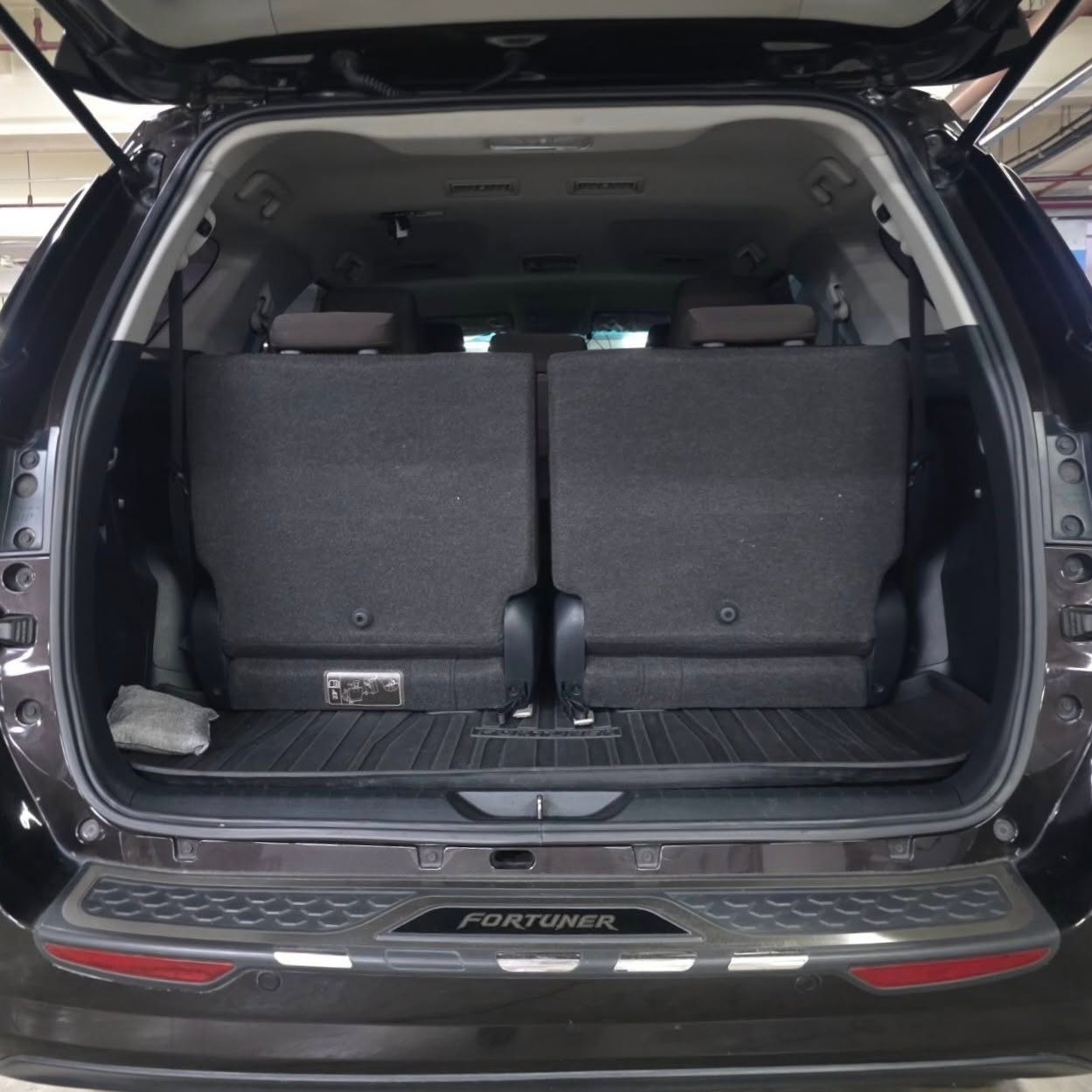 
								2020 Toyota Fortuner 2.4L G DSL AT full									