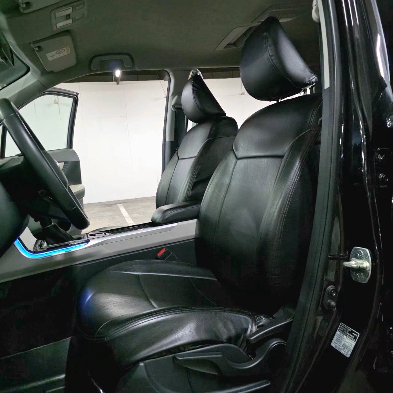 
								2024 Toyota Veloz 1.5 E AT full									