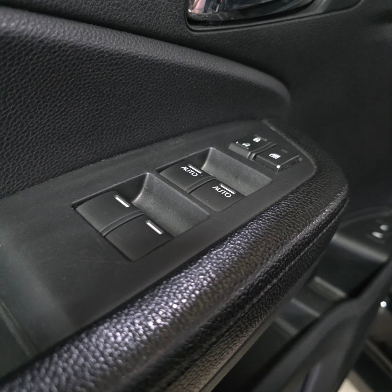 
								2016 Honda Pilot 3.5L AT full									