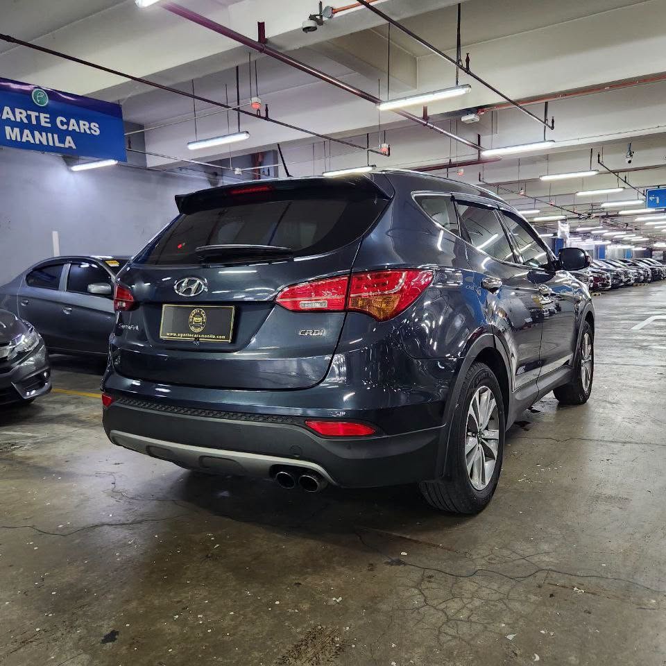 
								2015 Hyundai Santa Fe 2.2L DSL AT full									