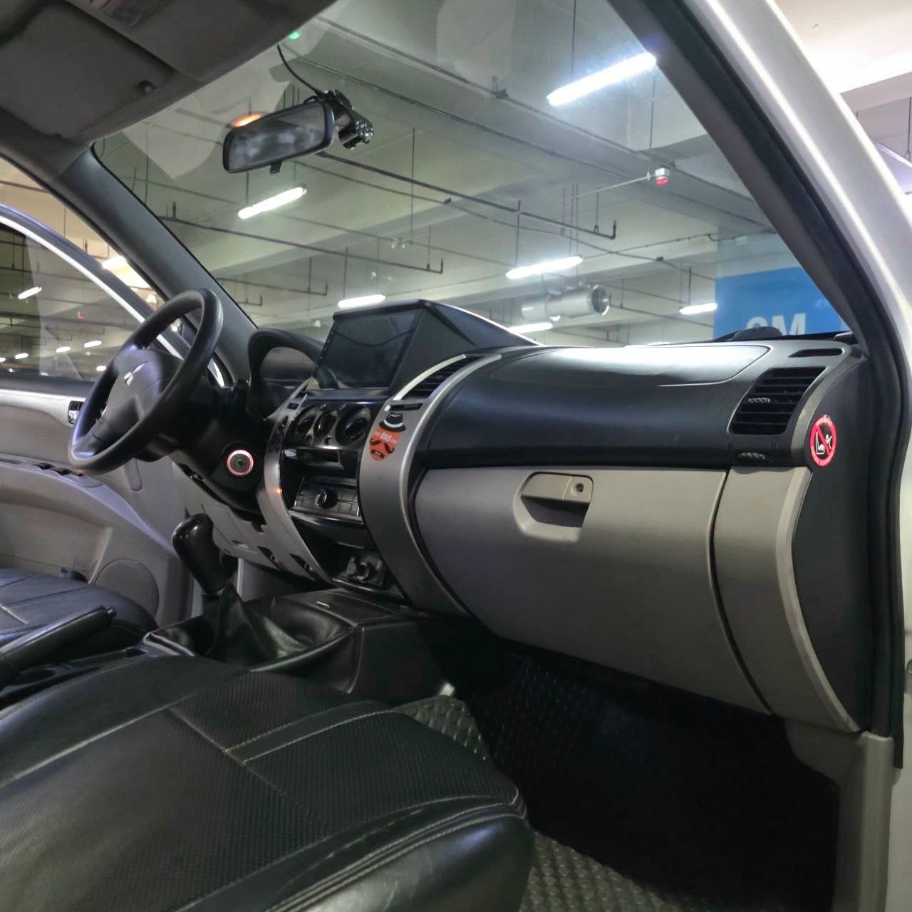 
								2014 Mitsubishi Montero Sports GLX 2.4L 4X2 DSL MT full									