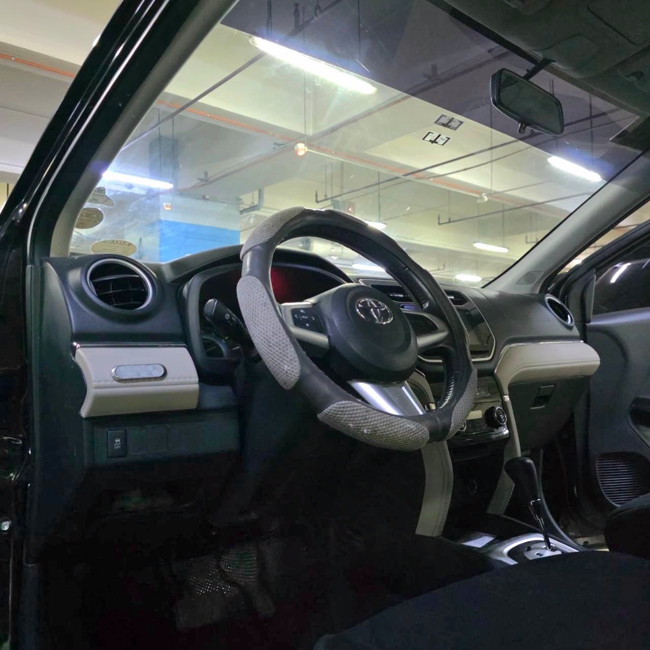 
								2022 Toyota Rush 1.5 G CVT AT full									