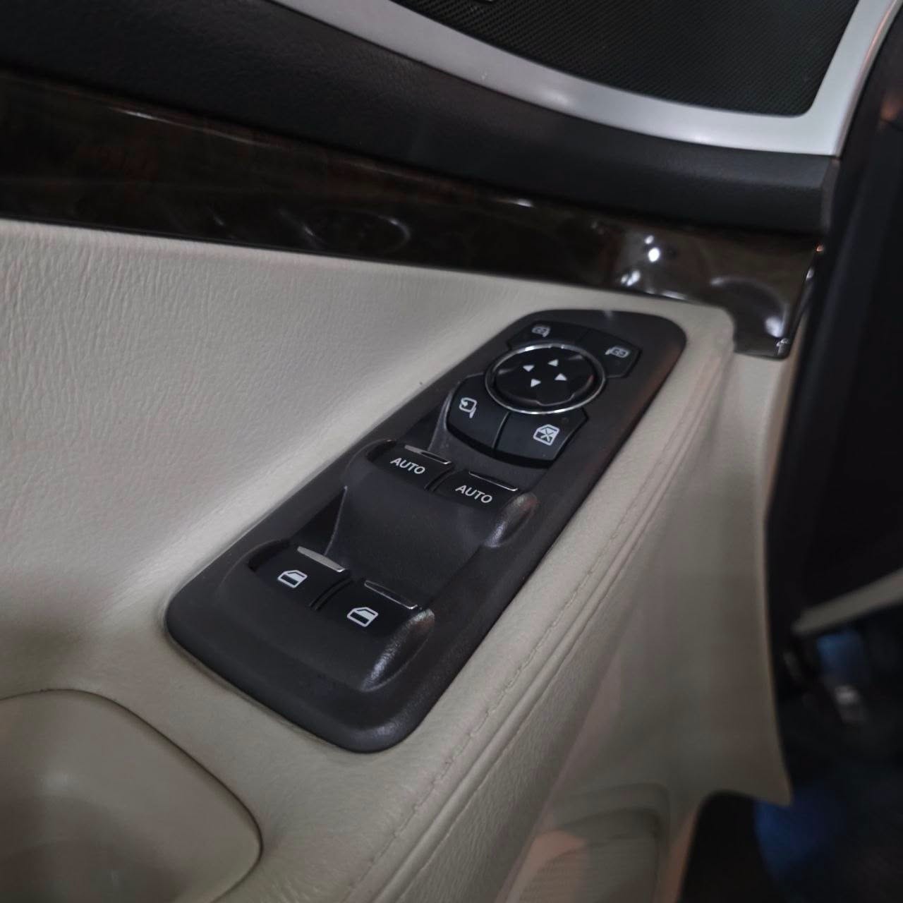 
								2015 Ford Explorer Ecoboost 2.0L 4×2 Gas AT full									