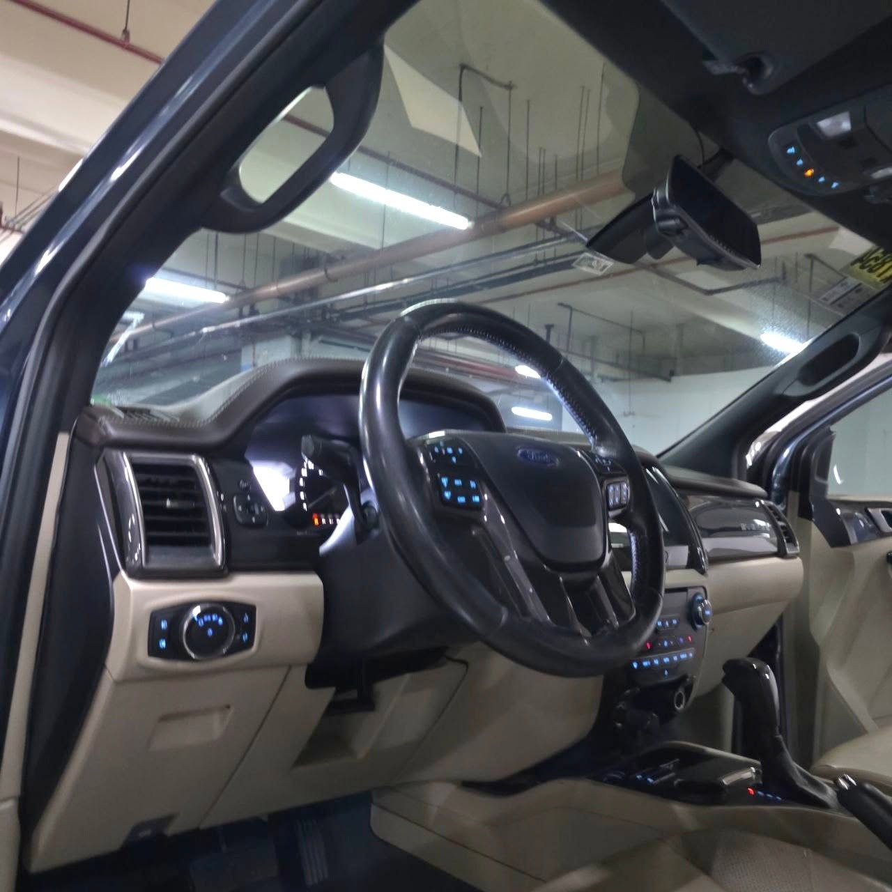 
								2016 Ford Everest Titanium 4×2 2.2L DSL AT full									