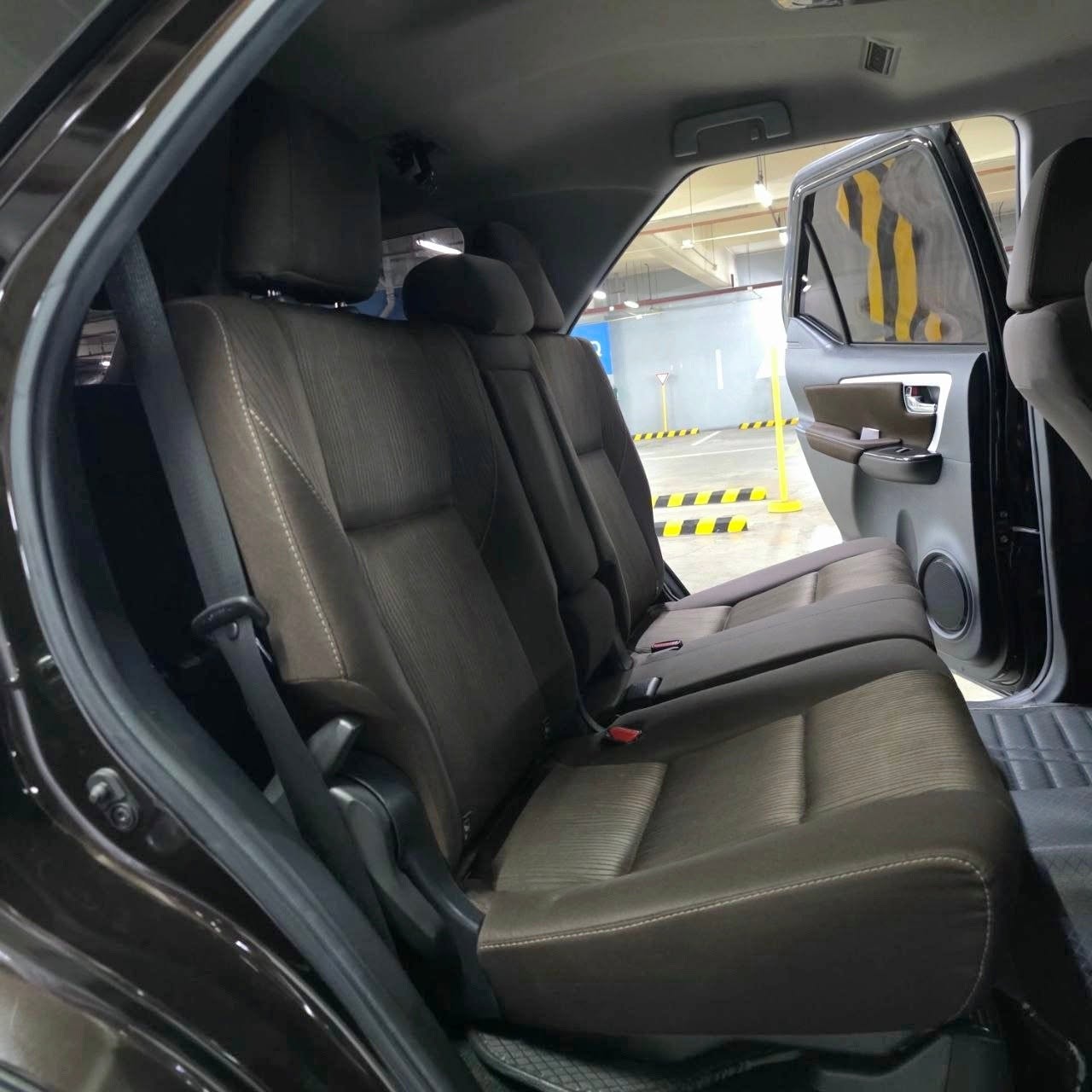 
								2020 Toyota Fortuner 2.4L G DSL AT full									