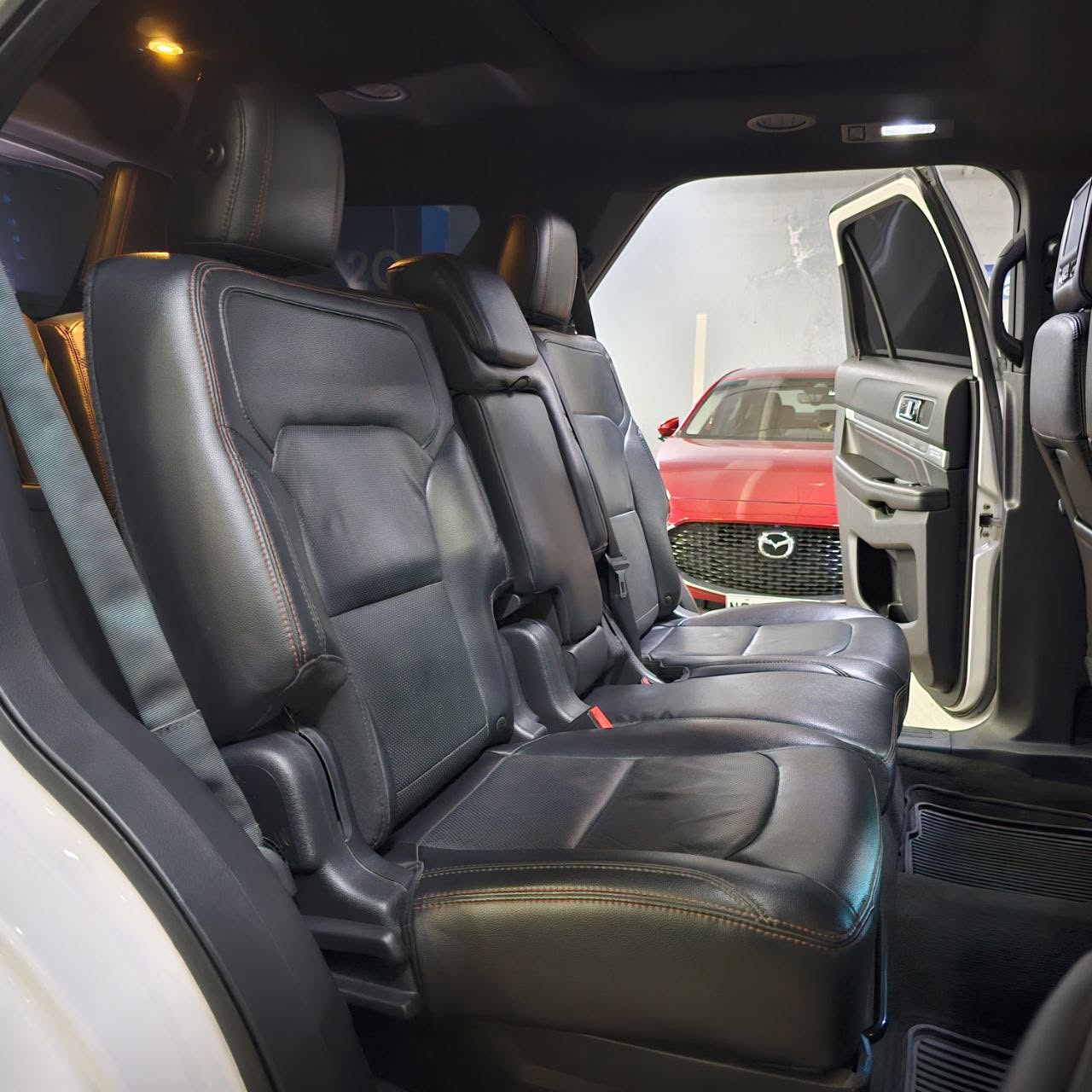 
								2016 Ford Explorer Ecoboost Sports 4X4 3.5L Gas AT full									
