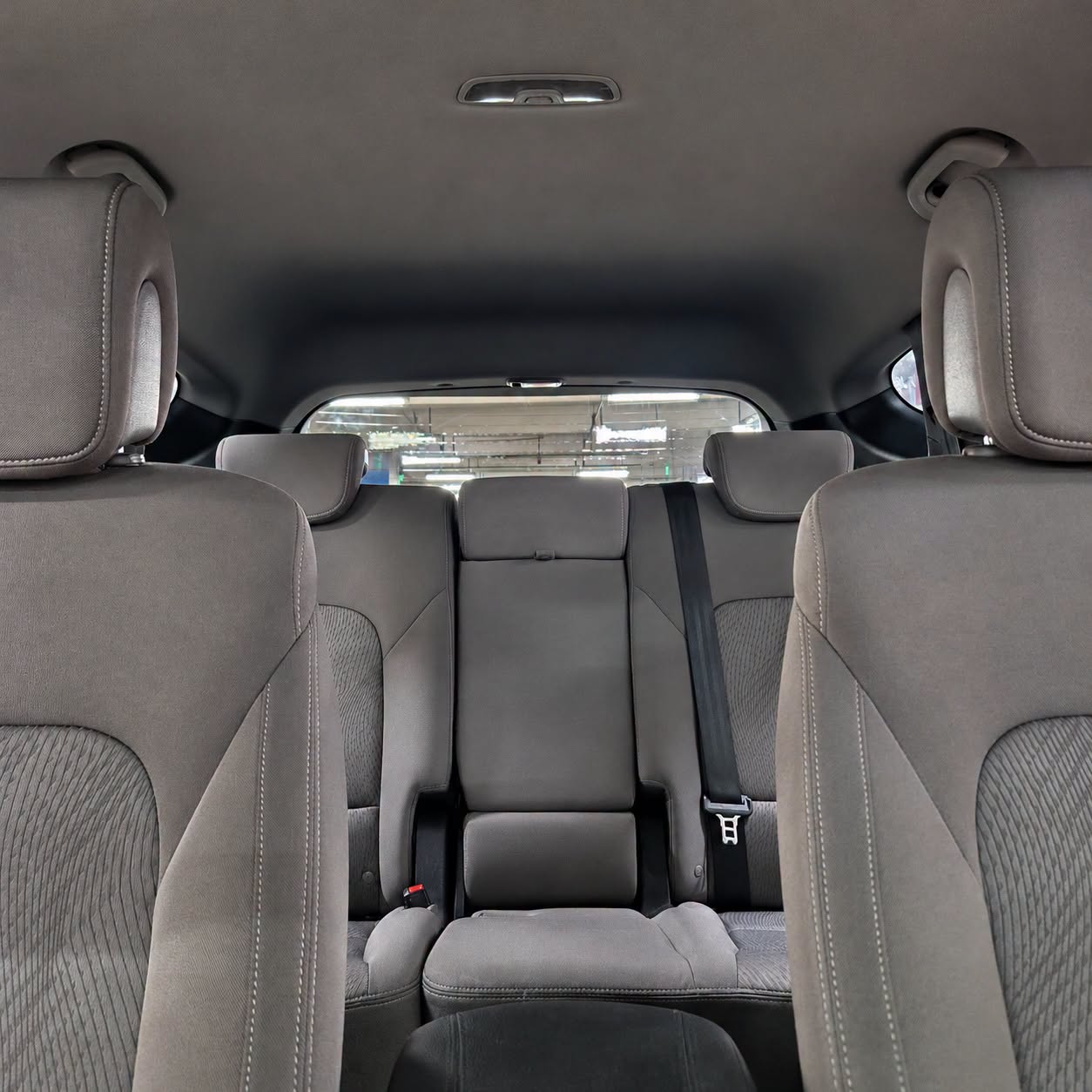 
								2015 Hyundai Santa Fe 2.2L DSL AT full									