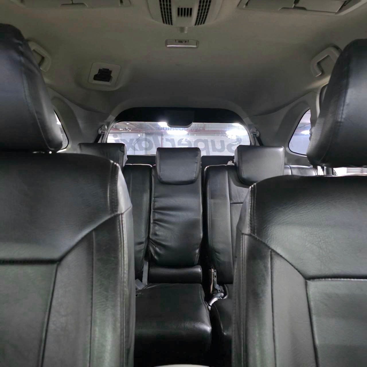 
								2024 Toyota Veloz 1.5 E AT full									