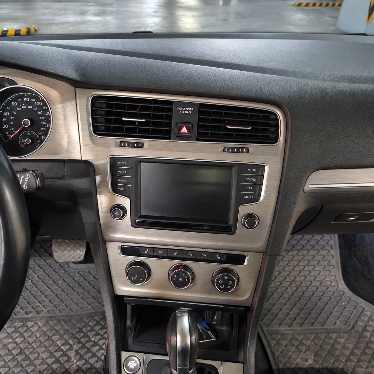 
								2018 Volkswagen Golf GTS 2.0L TDI DSL AT full									