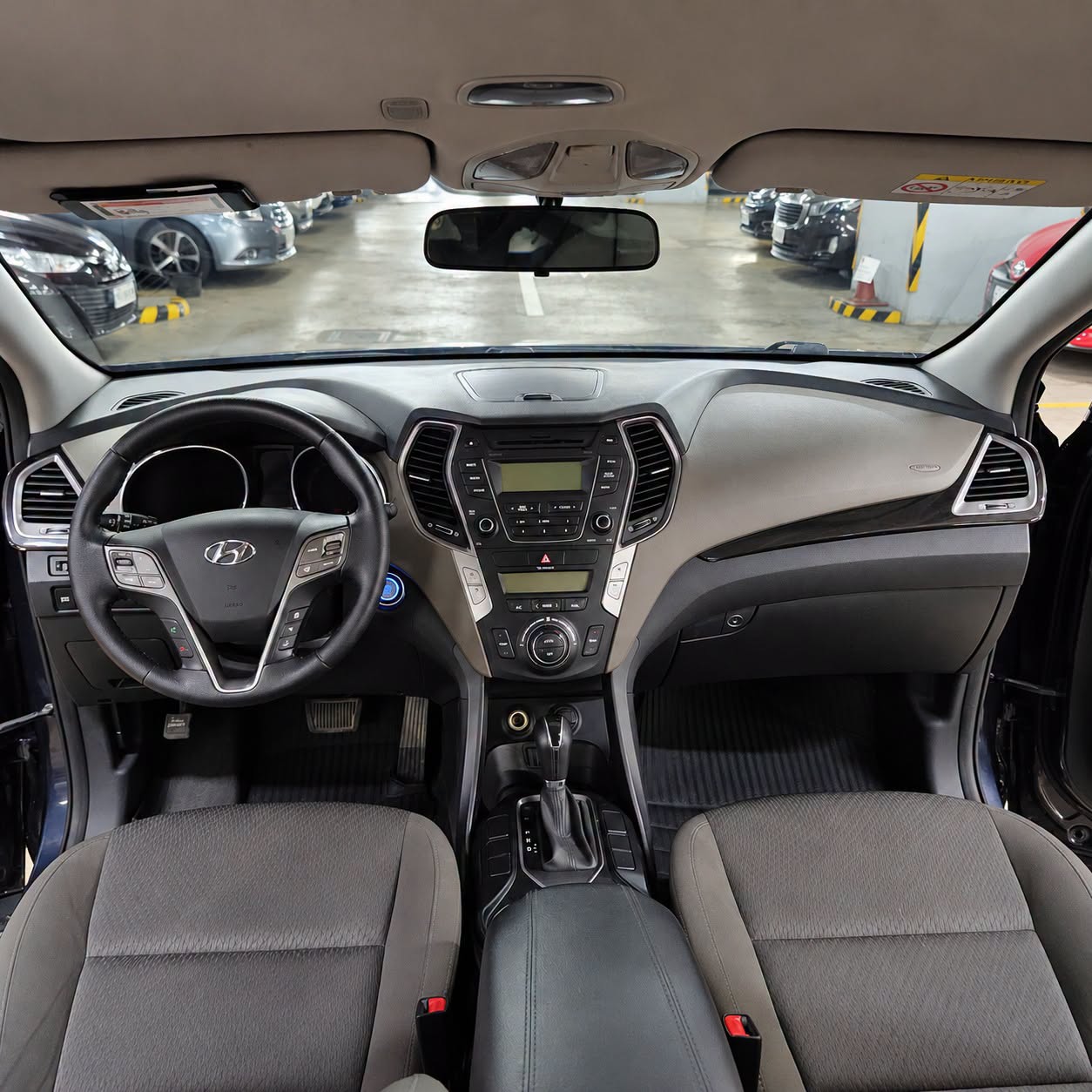 
								2015 Hyundai Santa Fe 2.2L DSL AT full									