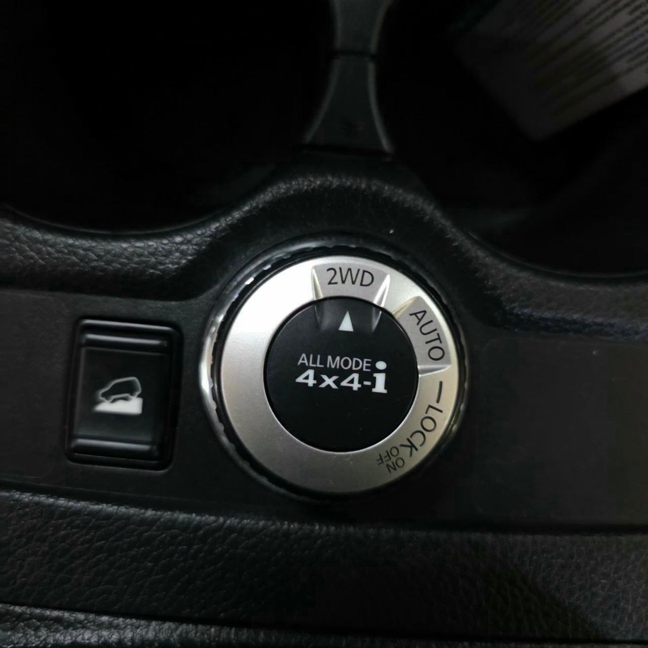 
								2018 Nissan Xtrail 4×4 2.5L Gas AT full									