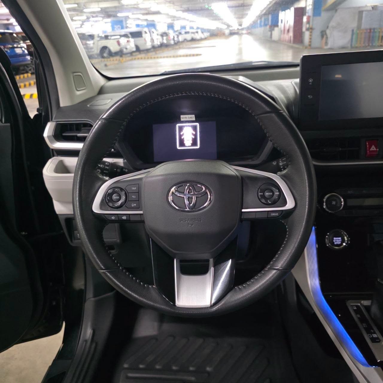 
								2024 Toyota Veloz 1.5 E AT full									