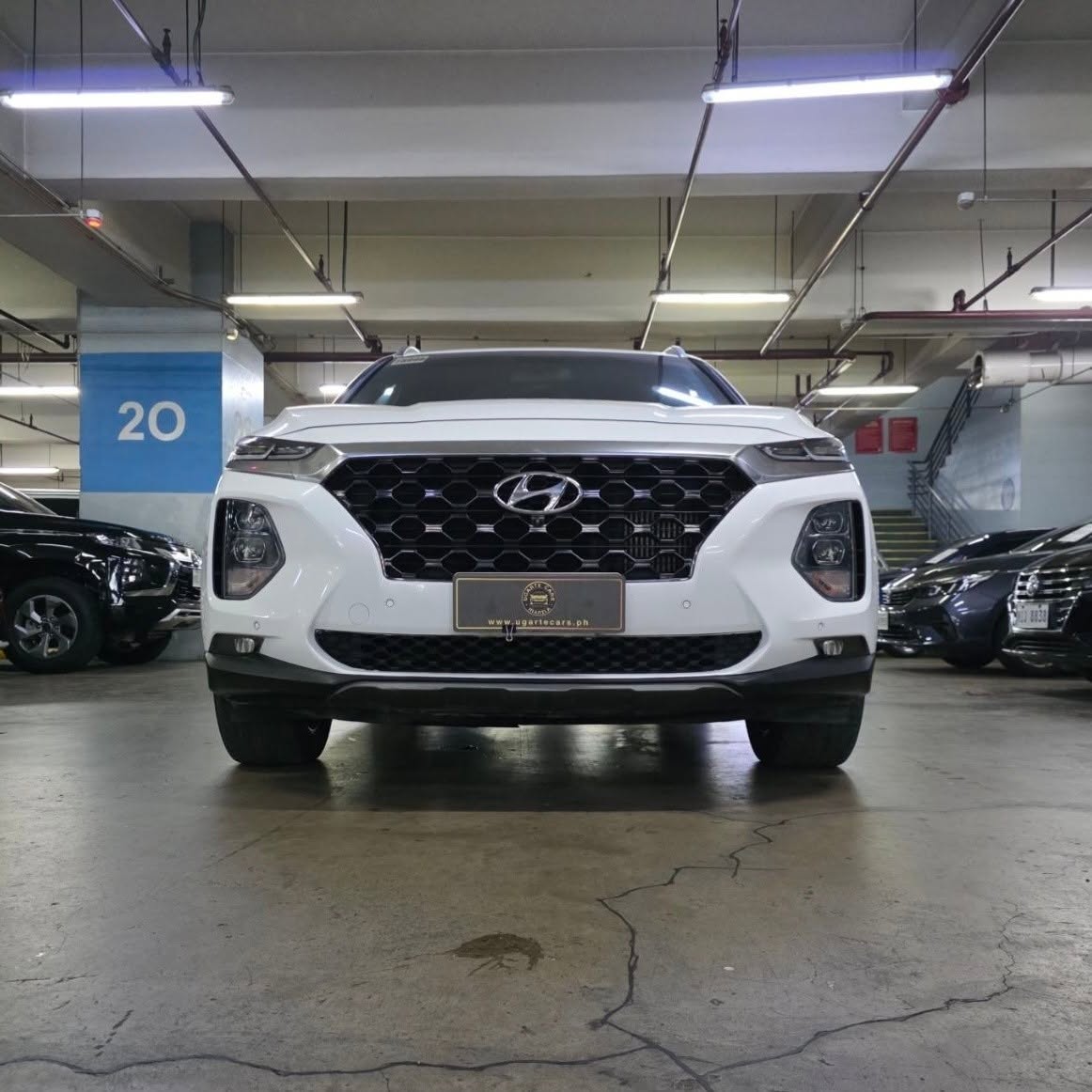 
								2019 Hyundai Santa Fe 2.2L DSL AT full									