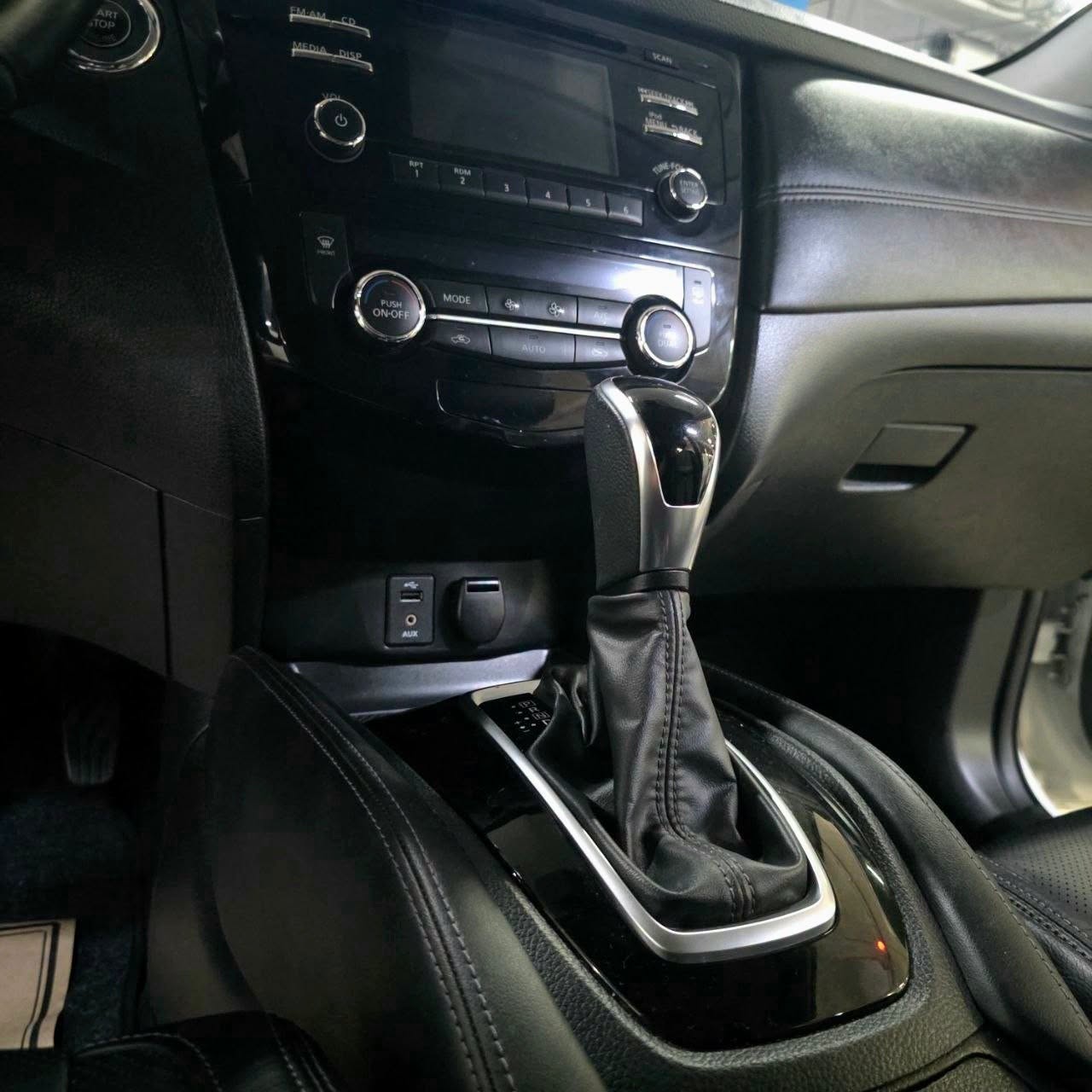 
								2018 Nissan Xtrail 4×4 2.5L Gas AT full									