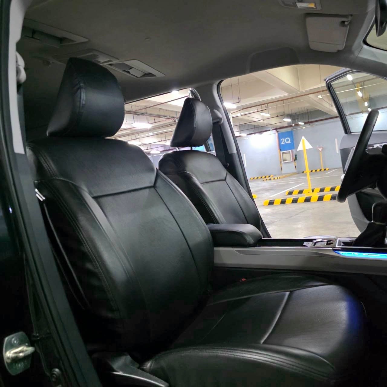 
								2024 Toyota Veloz 1.5 E AT full									