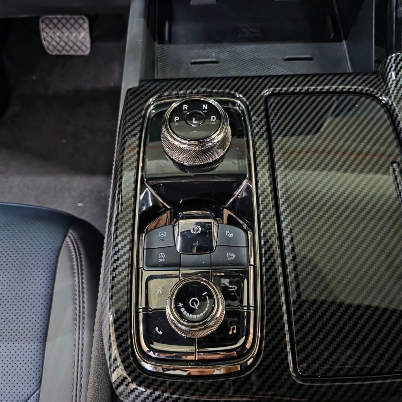 
								2024 Ford Territory Titanium Next Gen Ecoboost AT full									