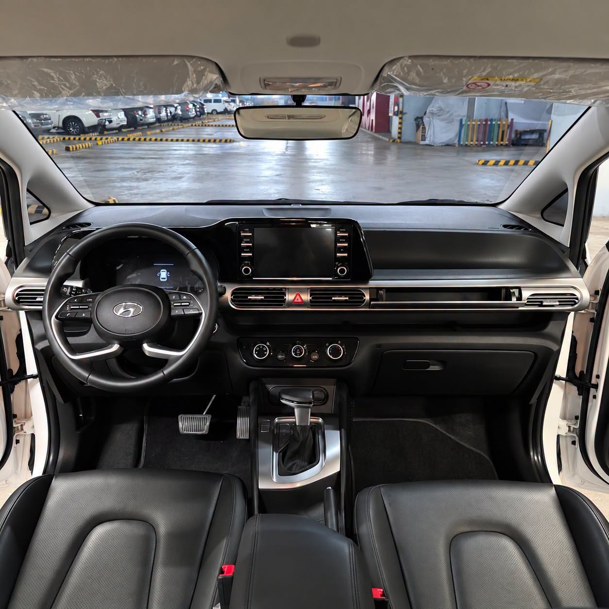 
								2025 Hyundai Stargazer 1.5L GLS IVT AT full									