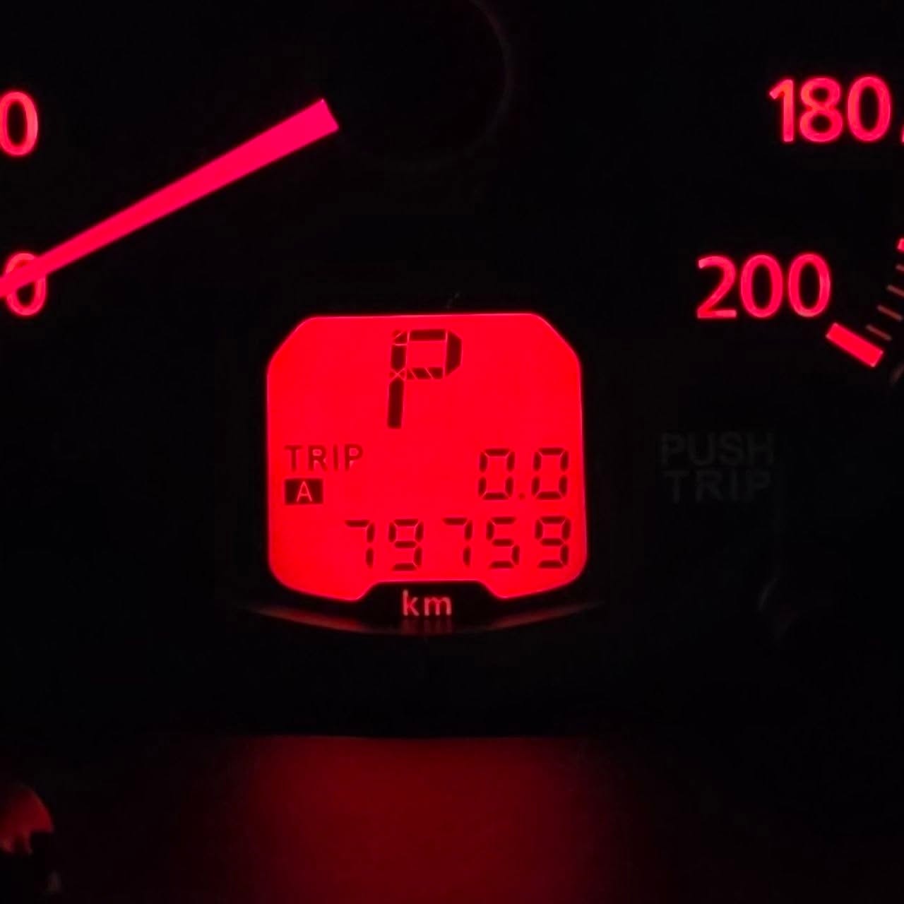 
								2015 Mitsubishi Montero GLX DSL AT full									
