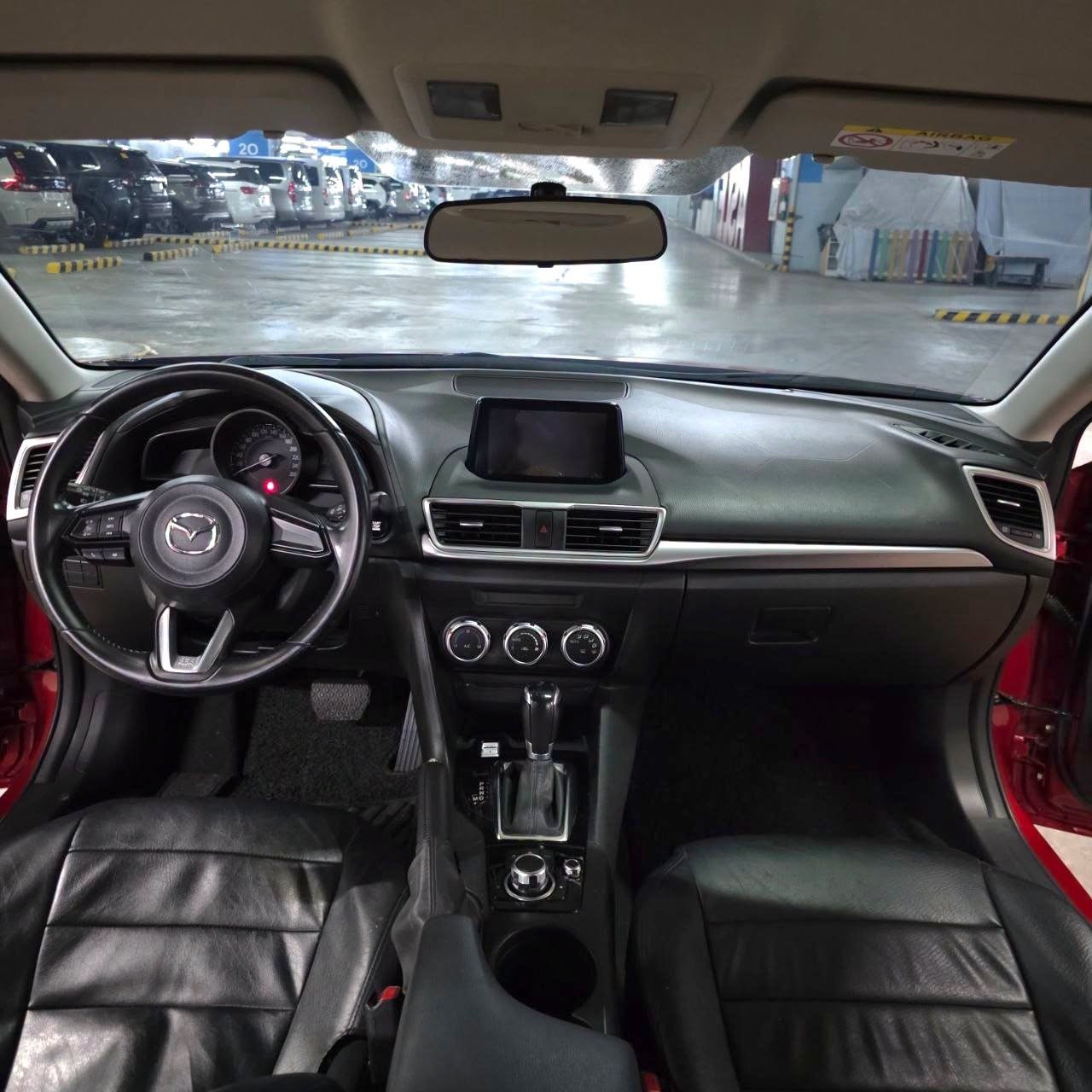 
								2019 Mazda 3 Skyactiv G Hatchback AT full									