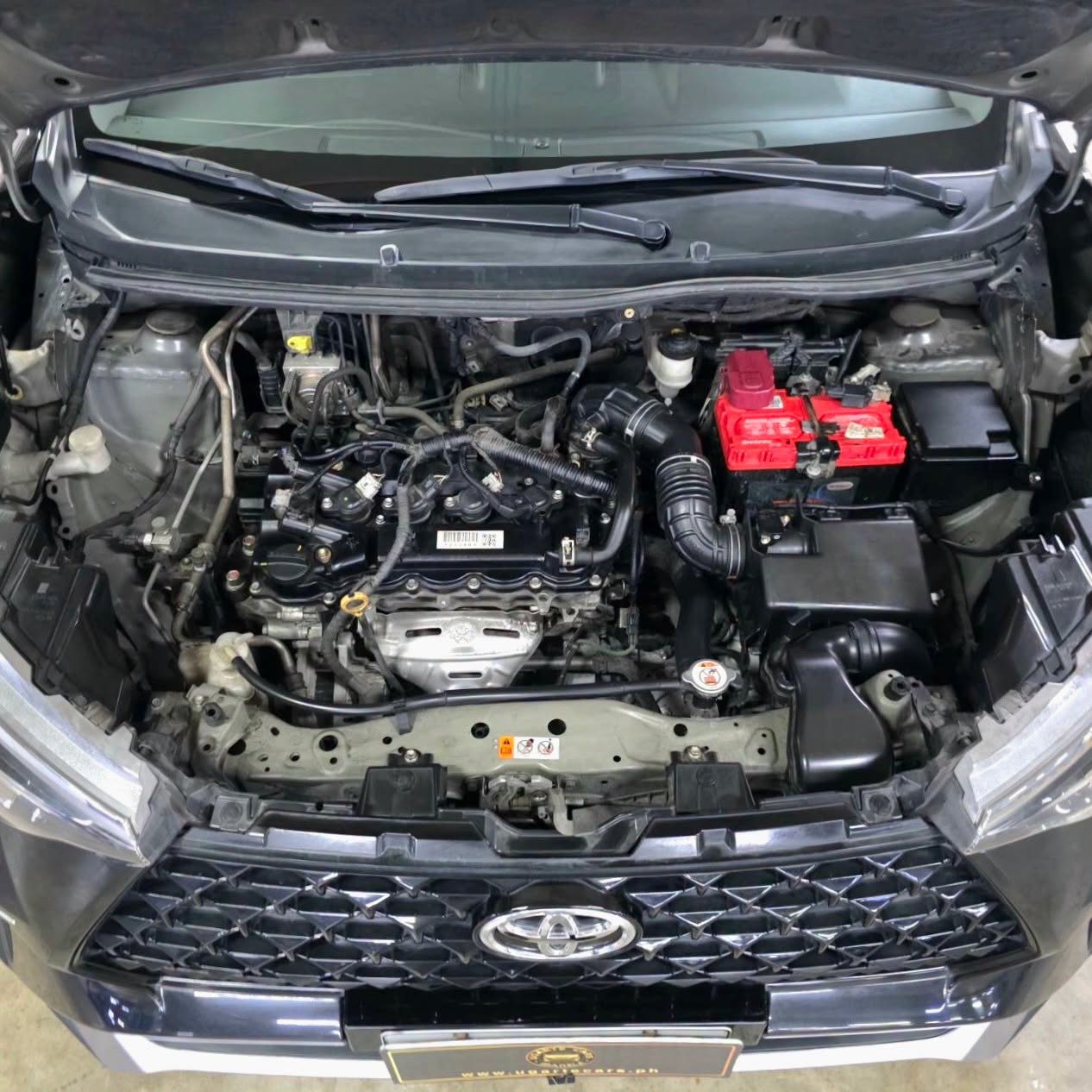 
								2024 Toyota Veloz 1.5 E AT full									