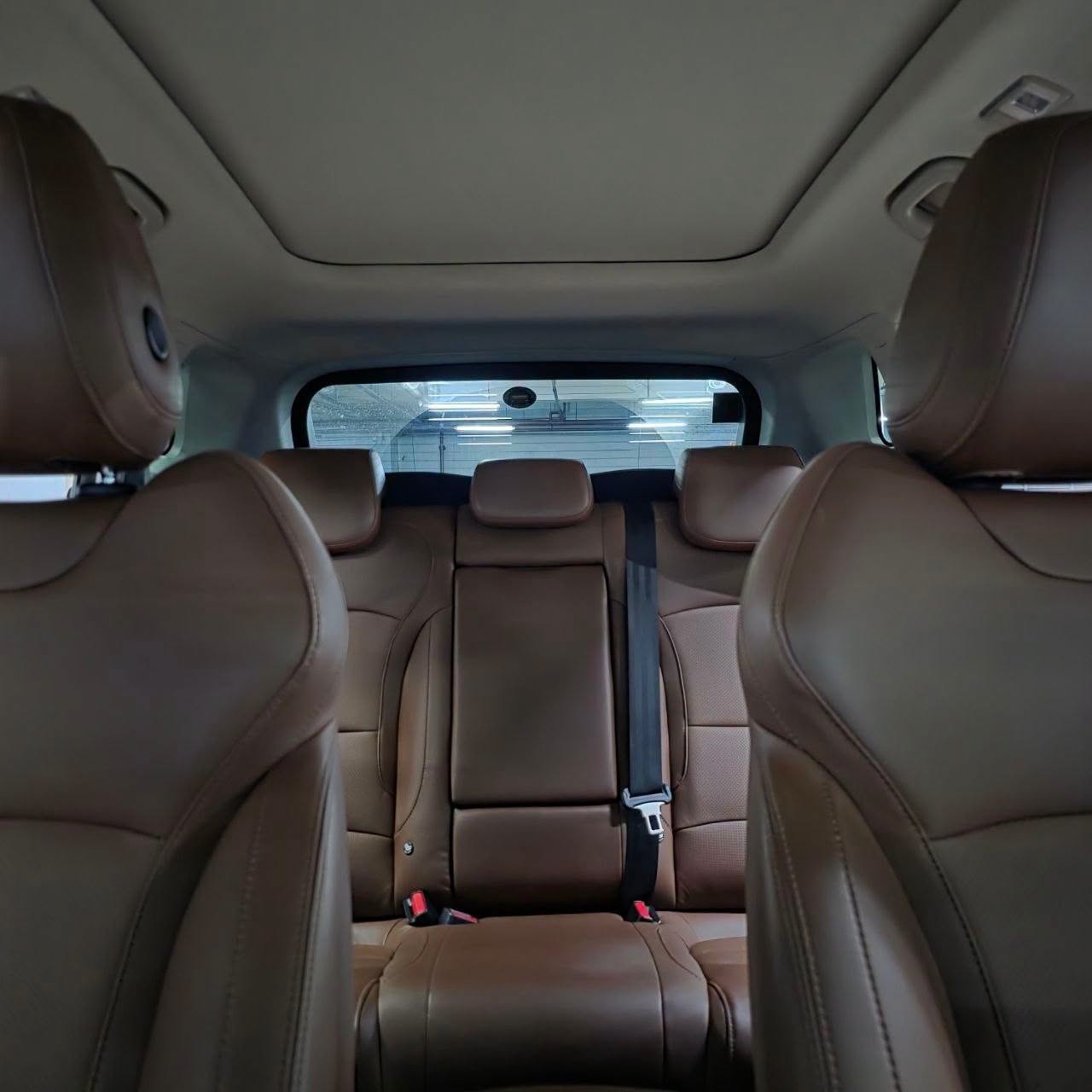 
								2023 Geely Azkarra Luxury 1.5L 4WD Hybrid AT full									