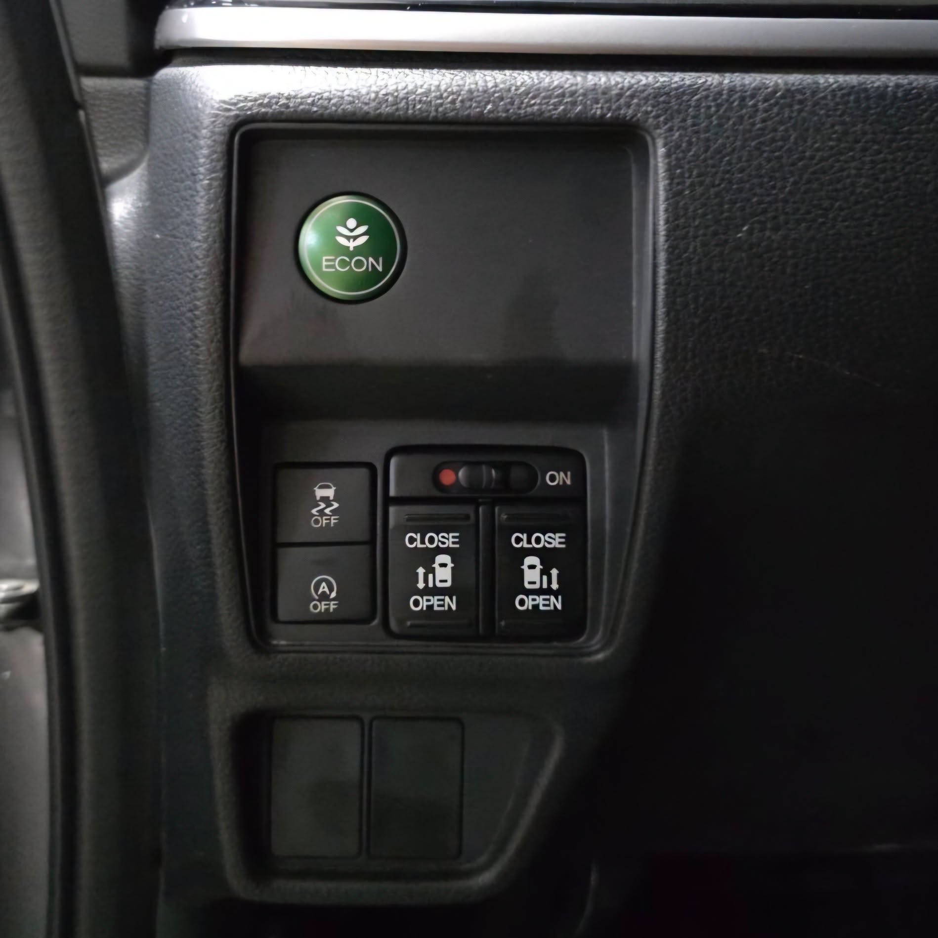 
								2016 Honda Odyssey EX-V NAVI 2.4L AT full									