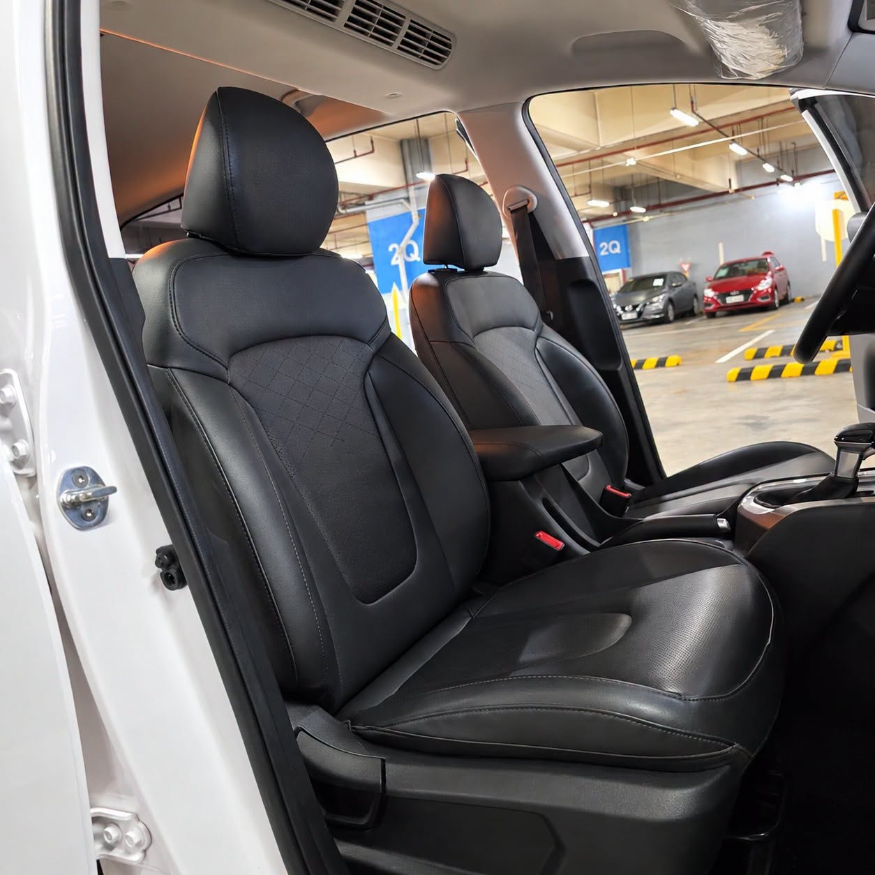 
								2025 Hyundai Stargazer 1.5L GLS IVT AT full									