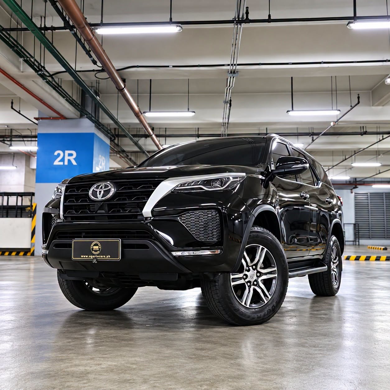 
								2024 Toyota Fortuner G 2.4L DSL AT full									