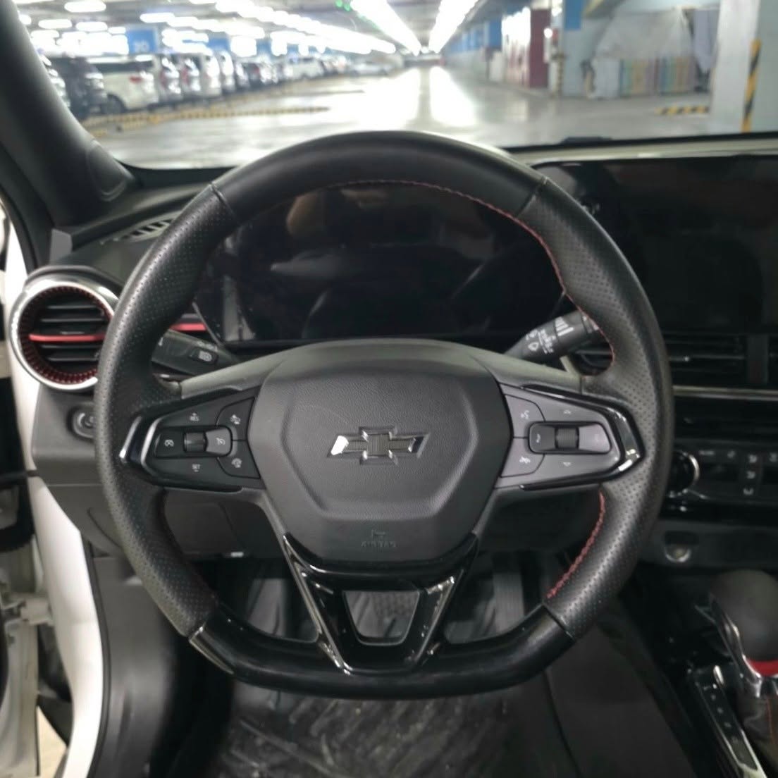 
								2024 Chevrolet Trax RS 1.2L Gas AT full									