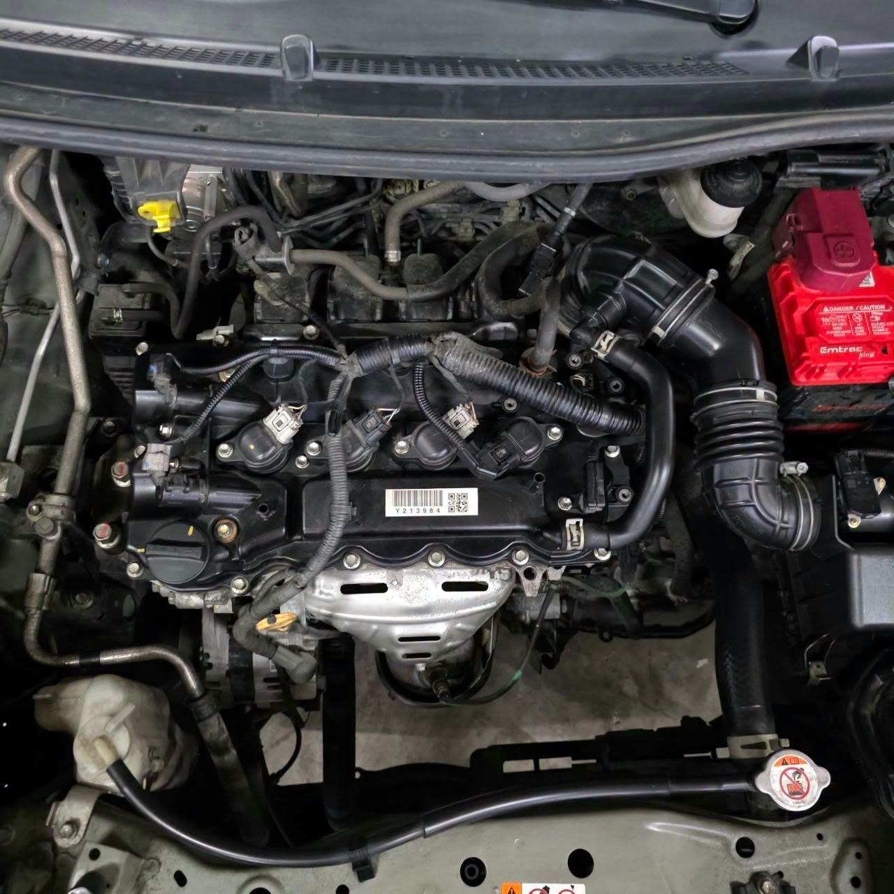 
								2024 Toyota Veloz 1.5 E AT full									
