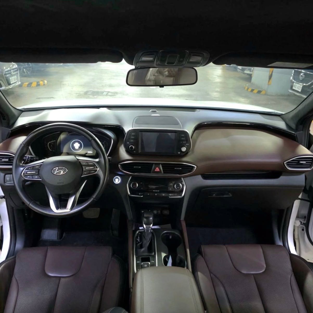 
								2019 Hyundai Santa Fe 2.2L DSL AT full									