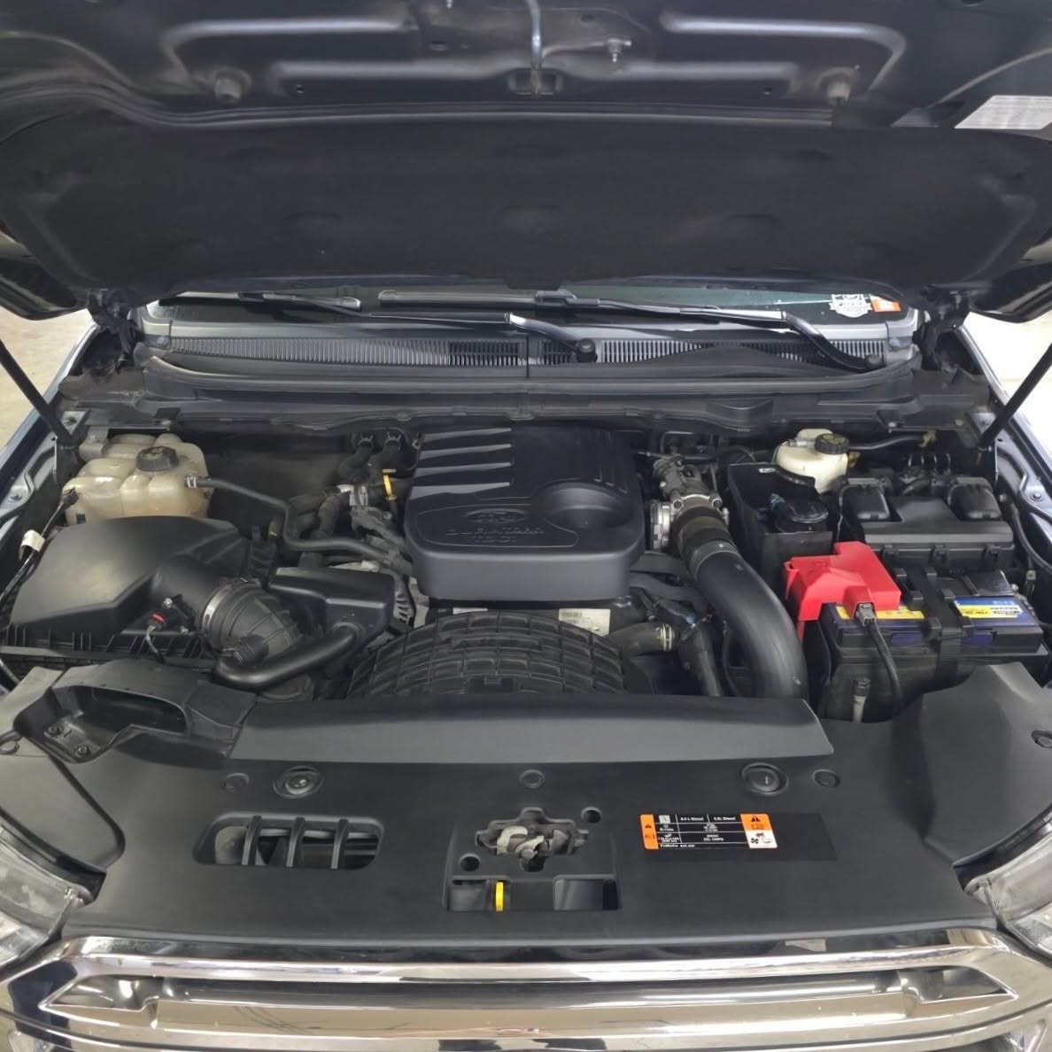 
								2016 Ford Everest Titanium 4×2 2.2L DSL AT full									
