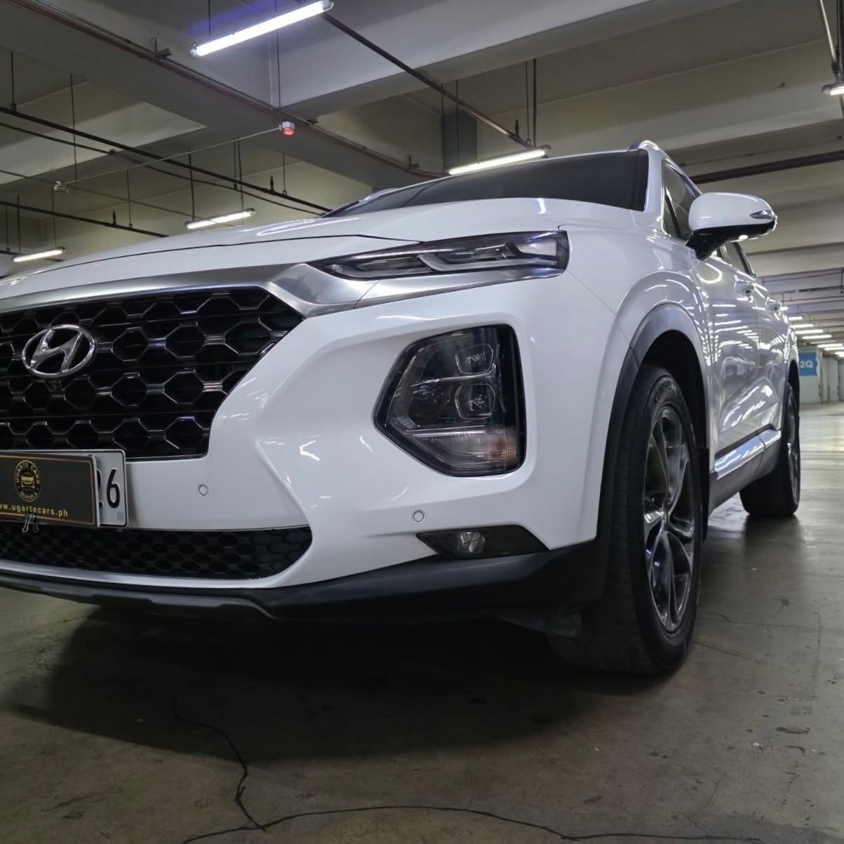 
								2019 Hyundai Santa Fe 2.2L DSL AT full									