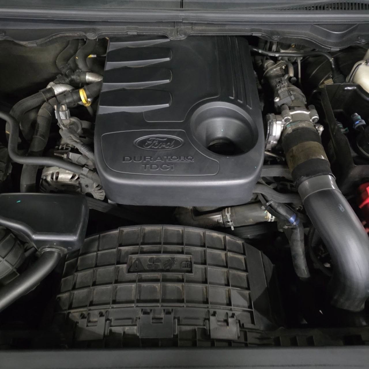 
								2016 Ford Everest Titanium 4×2 2.2L DSL AT full									