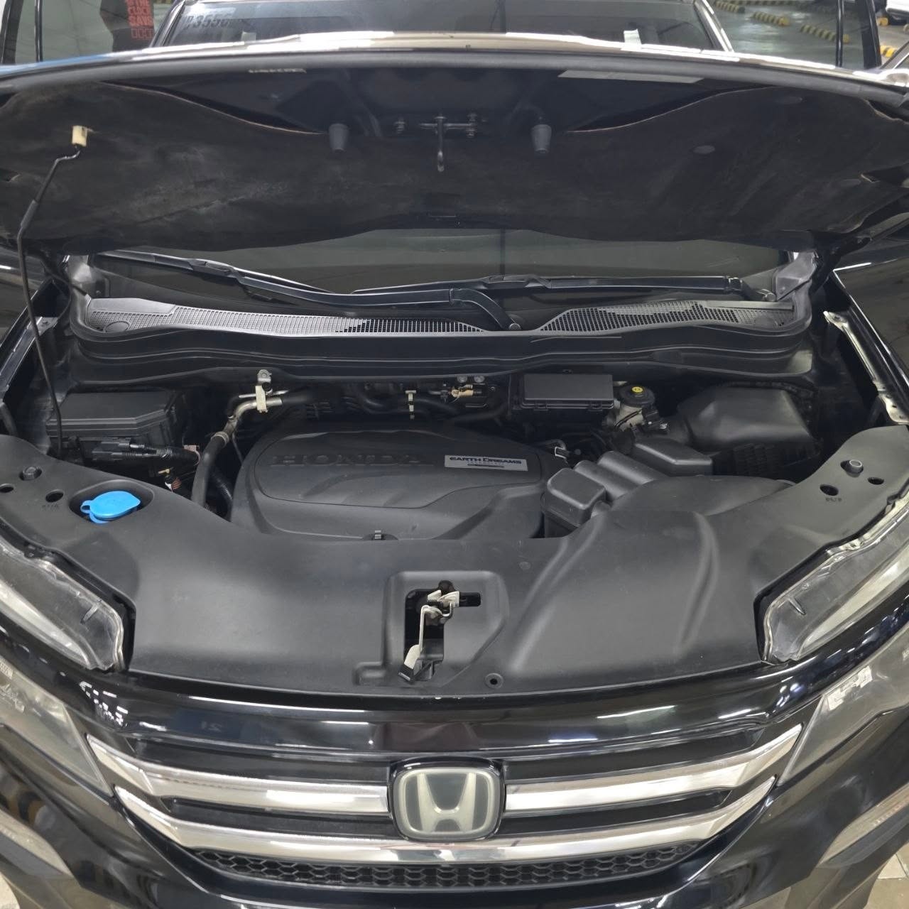 
								2016 Honda Pilot 3.5L AT full									