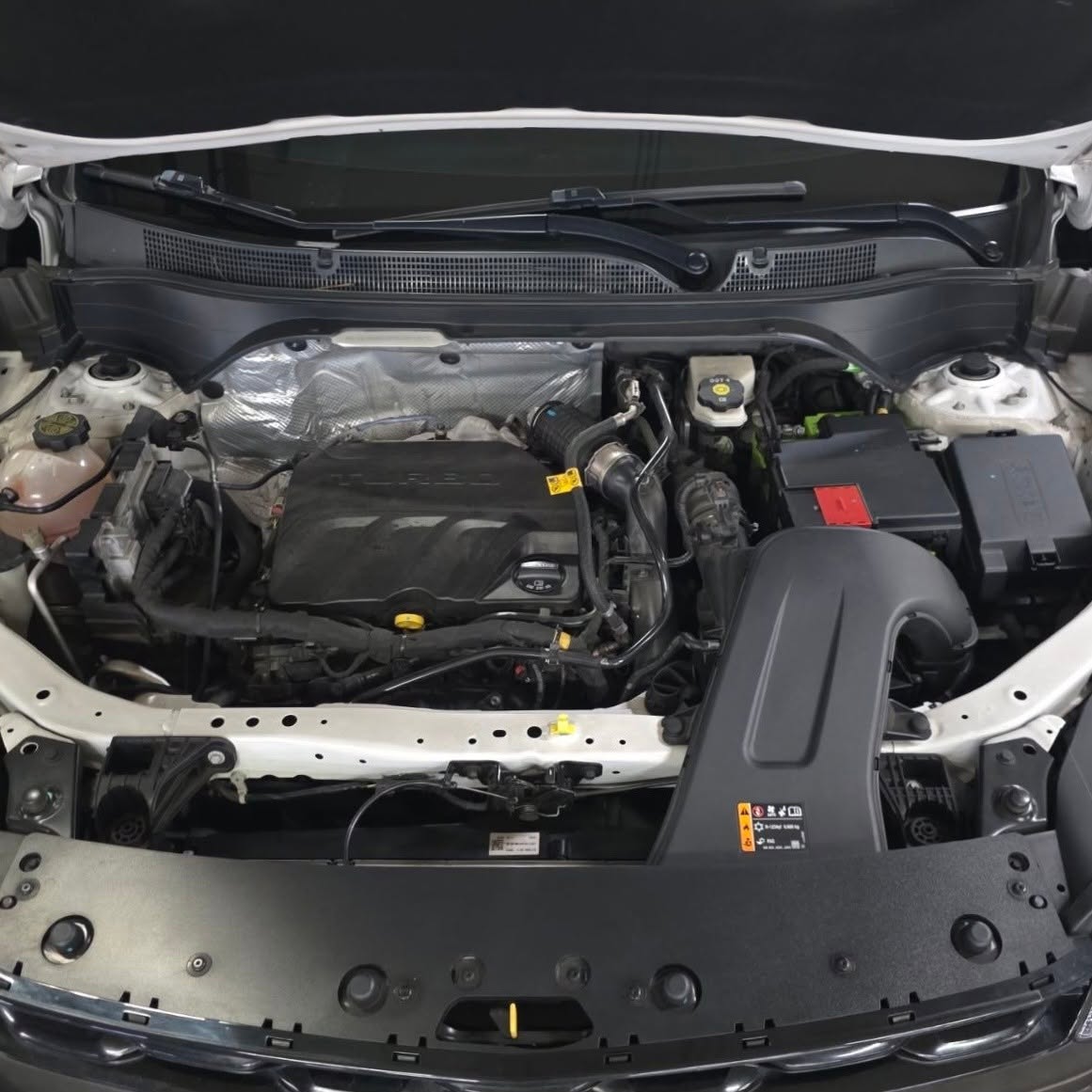 
								2024 Chevrolet Trax RS 1.2L Gas AT full									