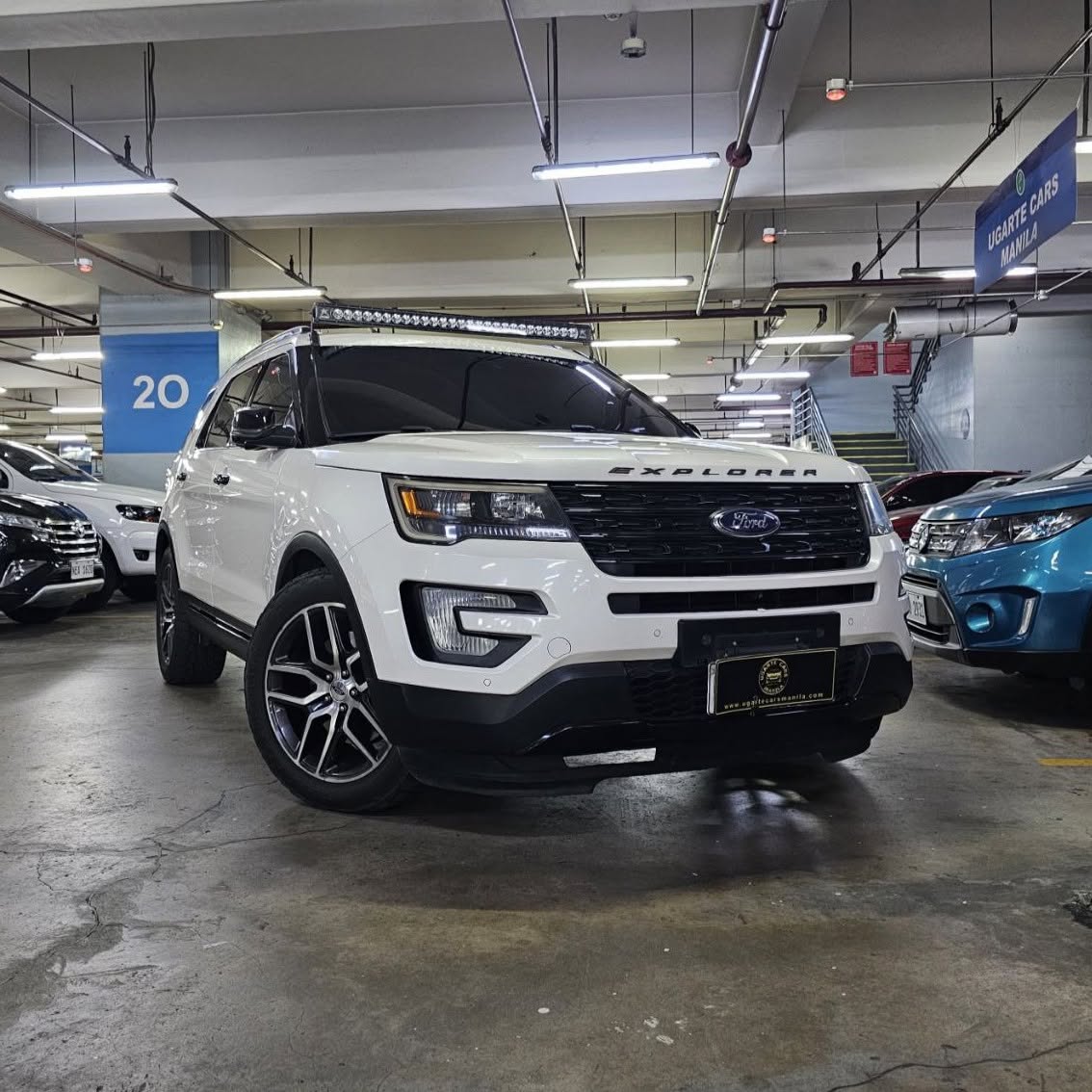 
								2016 Ford Explorer Ecoboost Sports 4X4 3.5L Gas AT full									