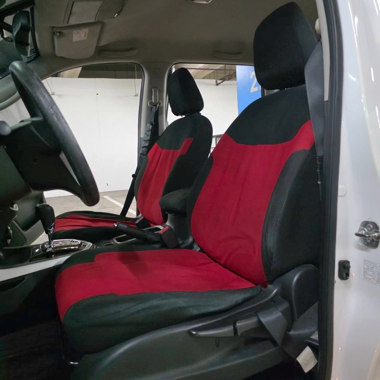 
								2019 Nissan Navara EL Calibre 4×2 2.5L DSL AT full									