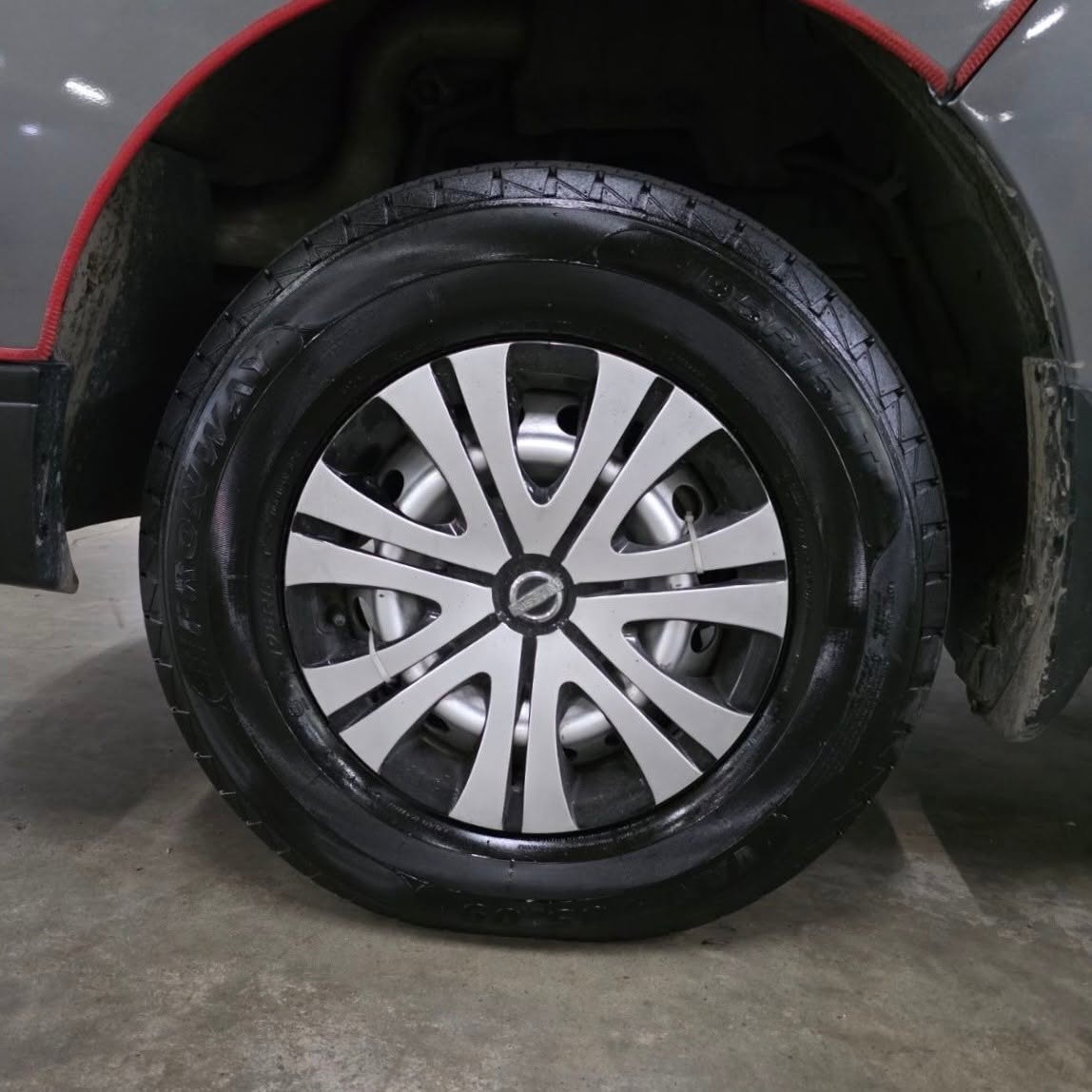 2024 Nissan Urvan NV350 Standard 2.5L DSL MT