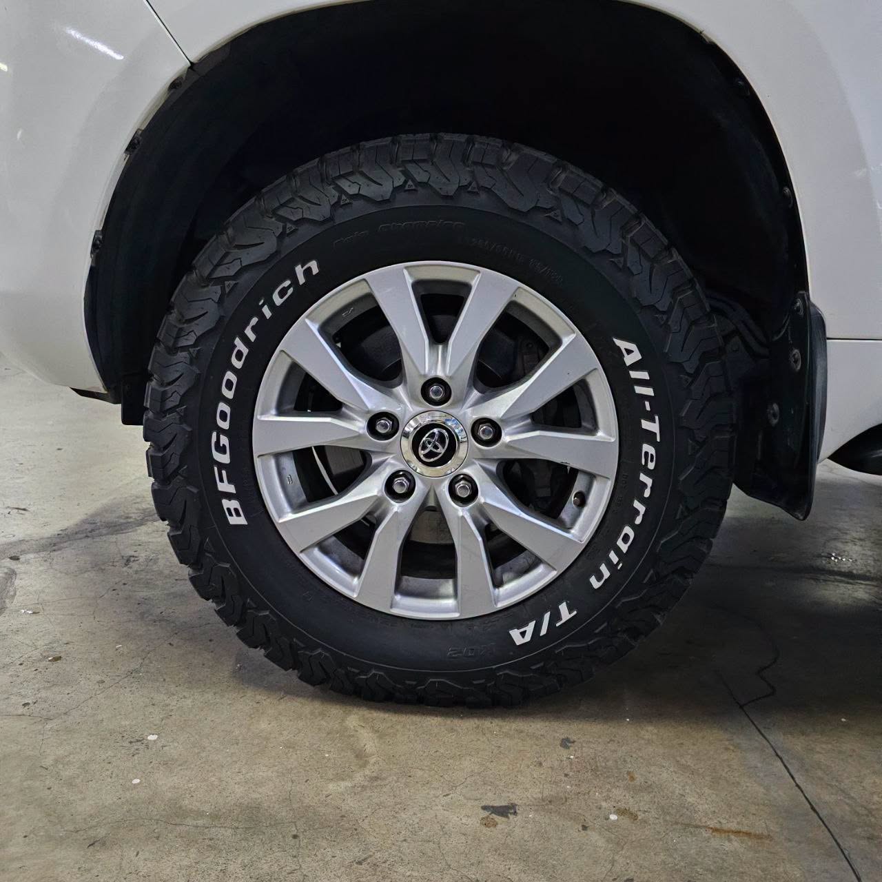 2018 Toyota Land Cruiser 200 VX Premium 4×4 4.5L V8 DSL AT