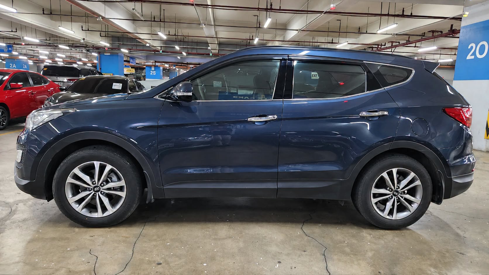 
								2015 Hyundai Santa Fe 2.2L DSL AT full									