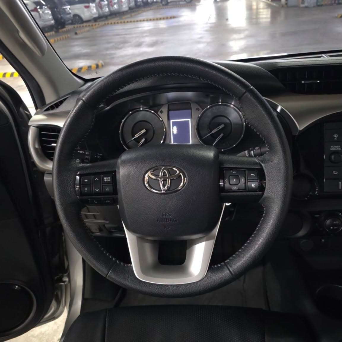 
								2023 Toyota Hilux G 4×2 2.4L DSL AT full									