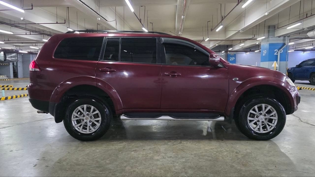 
								2015 Mitsubishi Montero GLX DSL AT full									