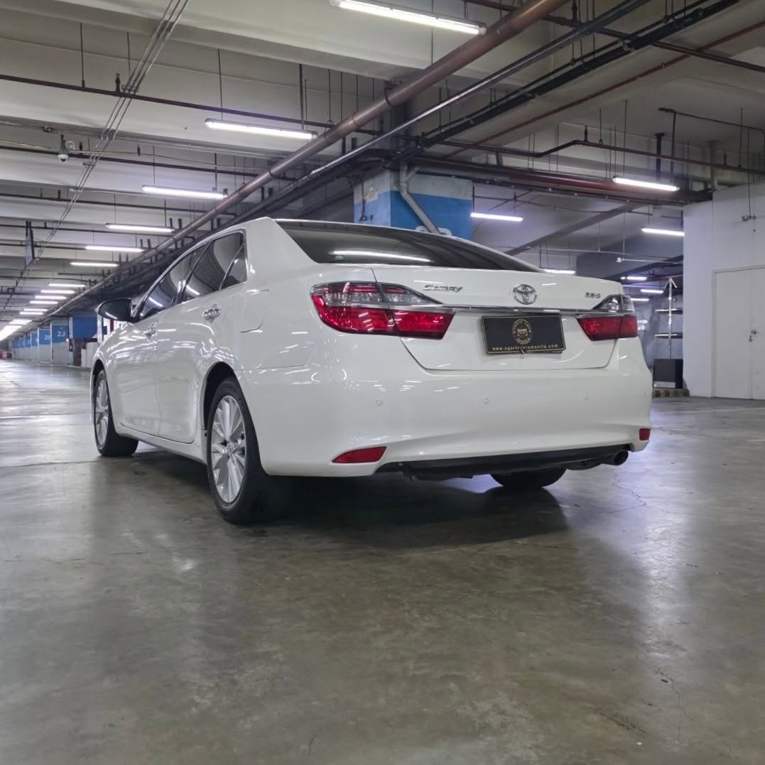
								2016 Toyota Camry 2.5L G AT full									