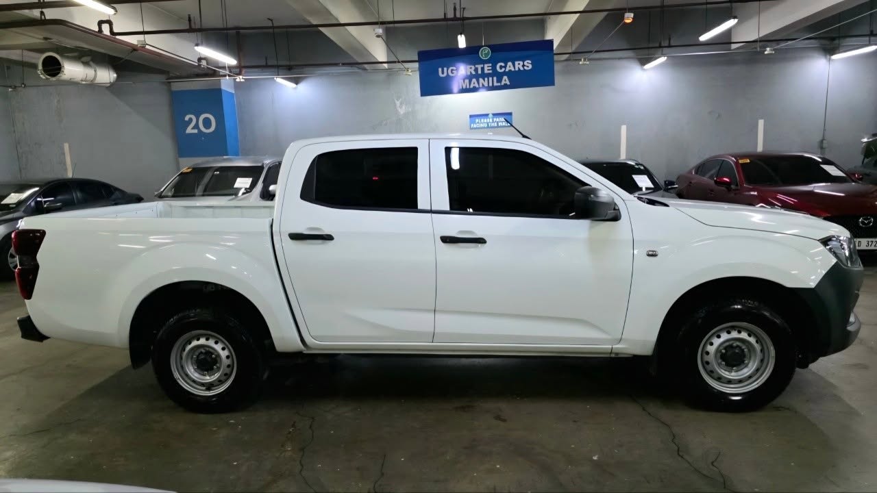 
								2024 Isuzu Dmax RZ4E 4X2 LT 1.9 DSL MT full									