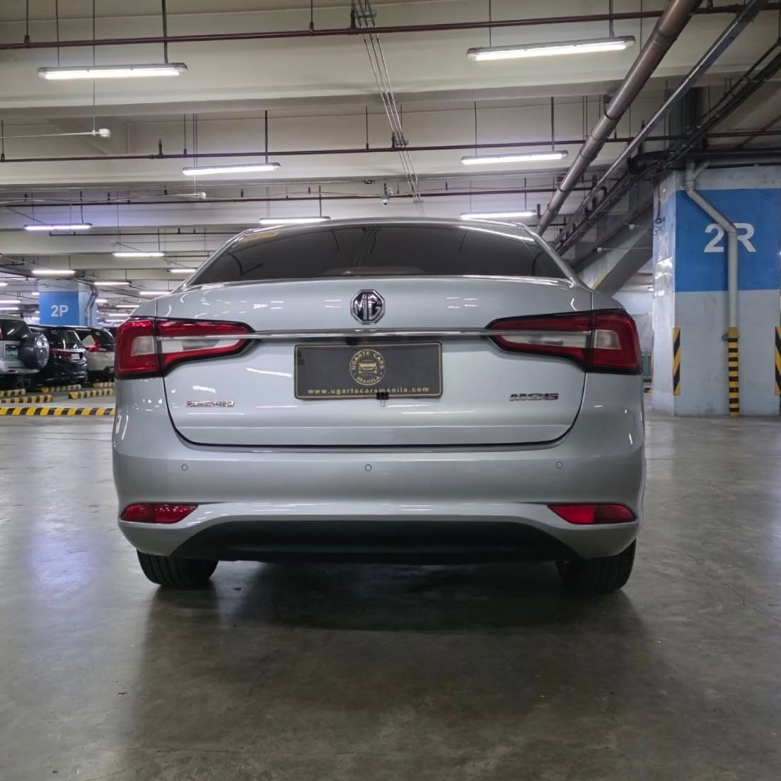 
								2022 MG 5 Style 1.5L CVT AT full									