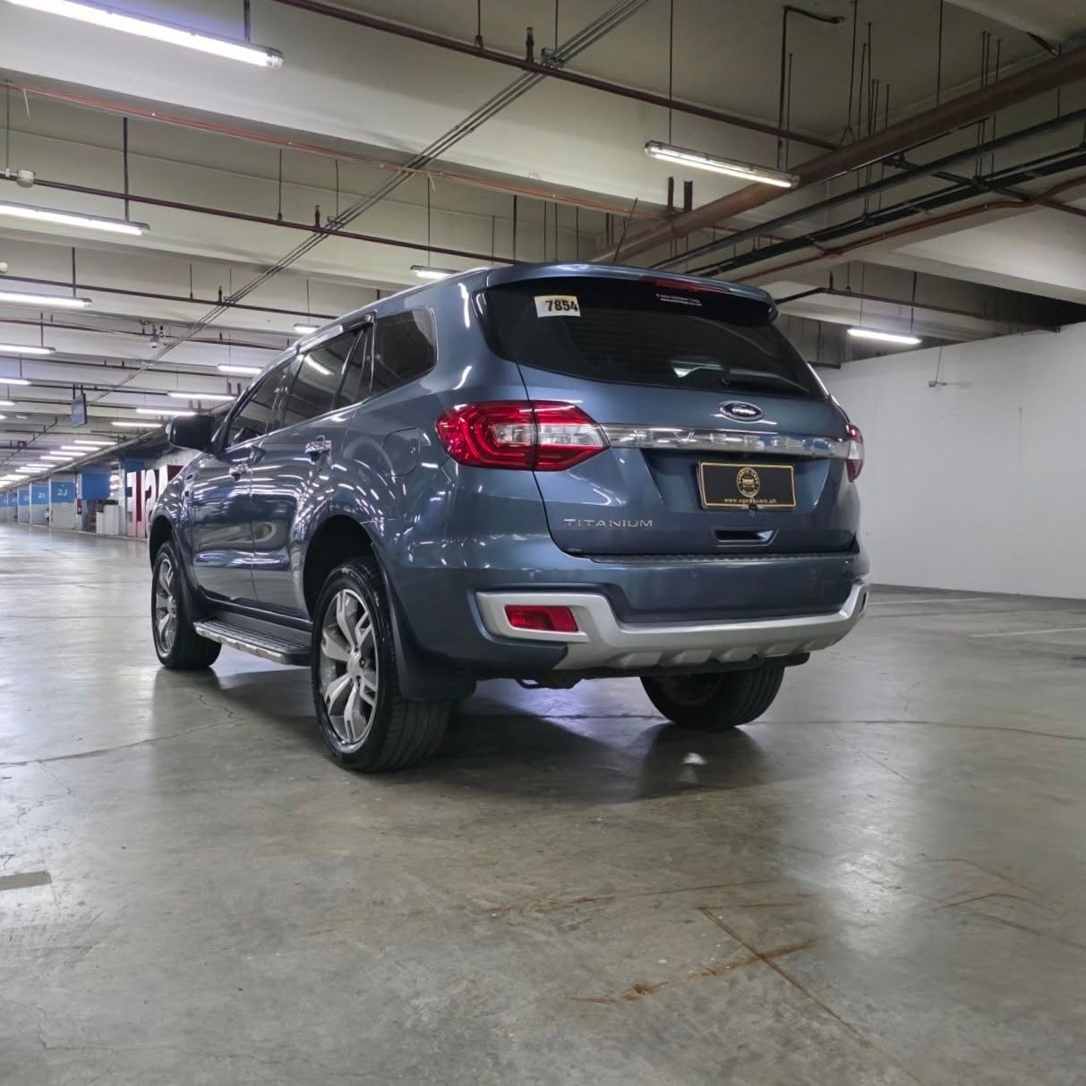 
								2016 Ford Everest Titanium 4×2 2.2L DSL AT full									