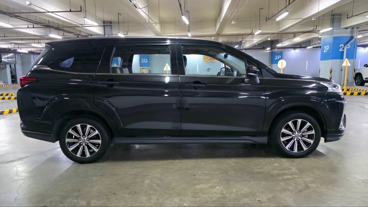 
								2024 Toyota Veloz 1.5 E AT full									