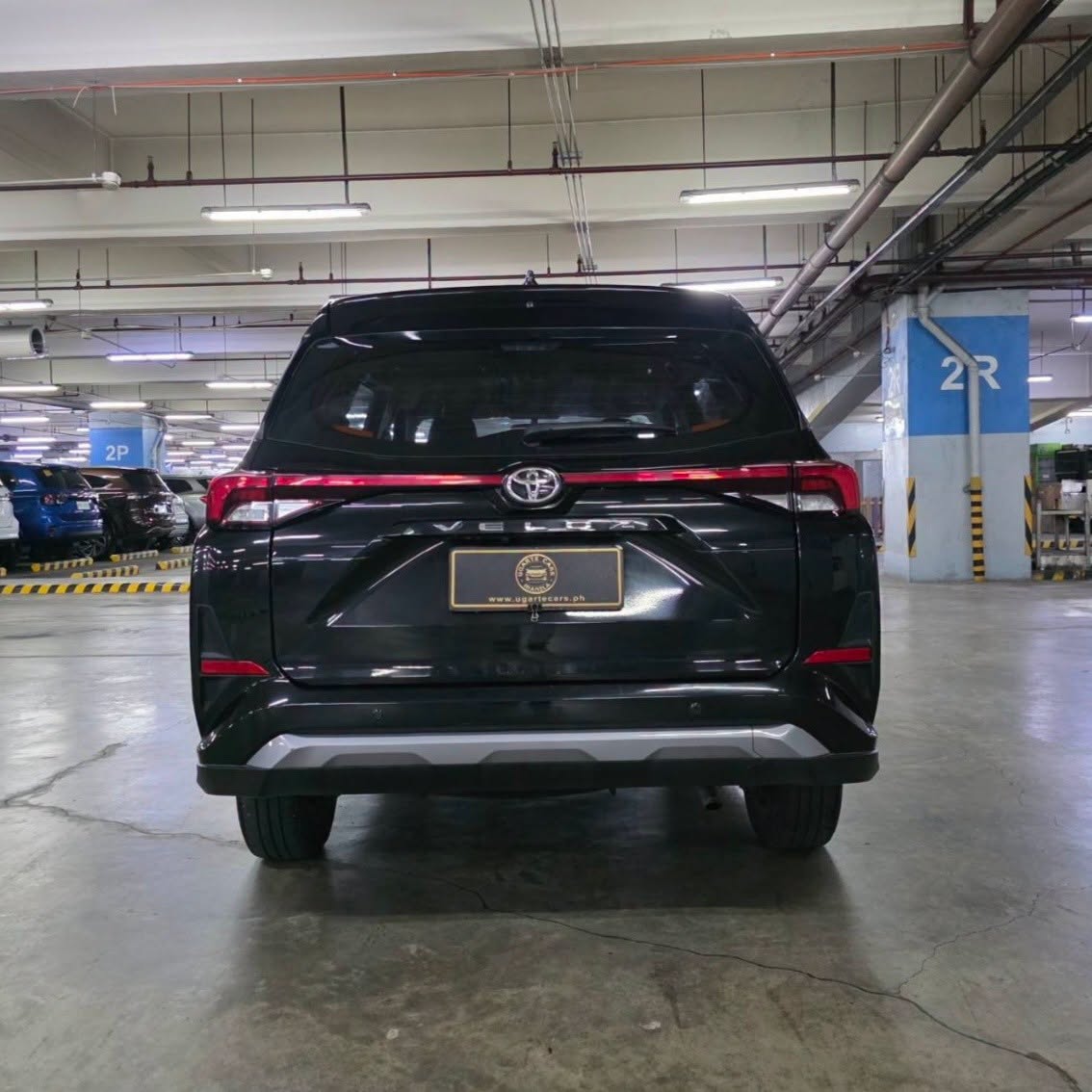 
								2024 Toyota Veloz 1.5 E AT full									